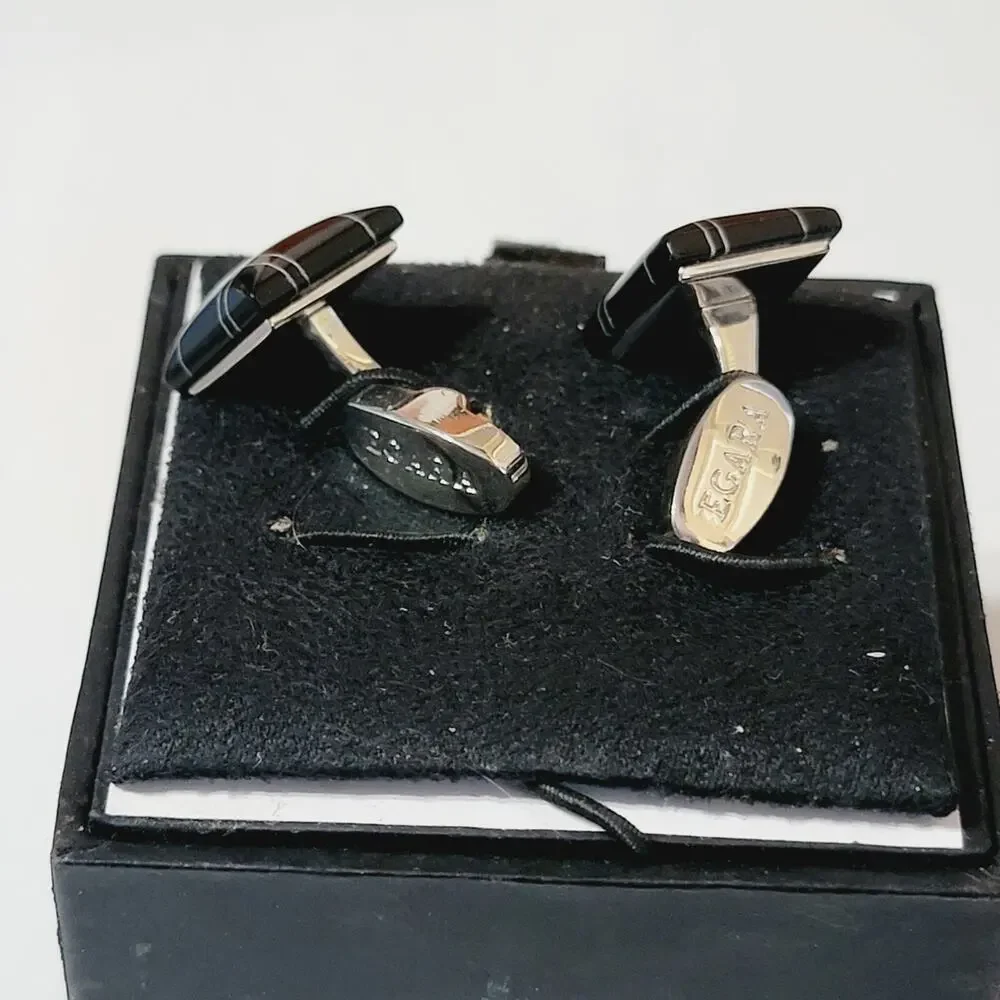 Engara cufflinks featuring